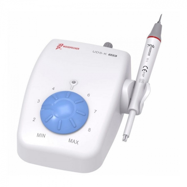 uds_k_led_ultrazvukovoy_skaler_s_podsvetkoy_527-650x650