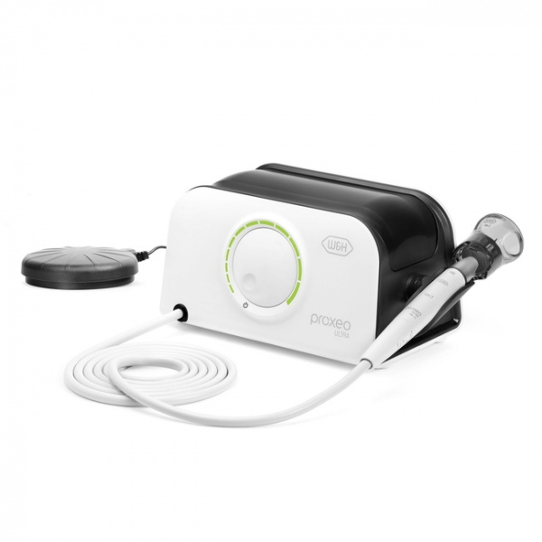 proxeo_ultra_pb_510_pezoskaler_so_svetom_pod_soedinenie_satelec_nsk_s_provodnoy_pedalyu_v_komplekte_3_nasadki_1us_2us_1ps_675-650x650