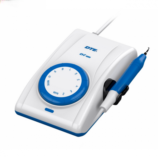 dte_d2_led_portativnyy_ultrazvukovoy_skaler_s_fibrooptikoy_5_nasadok_v_komplekte_162-650x650