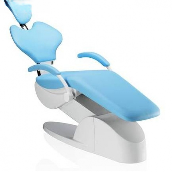 dm20-diplomat-dental-clovakiya-3857-650x650